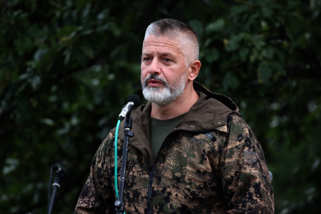 На́сер о́рич. Орич. Орич. Насер орич сейчас. Насер орич мусульманин.